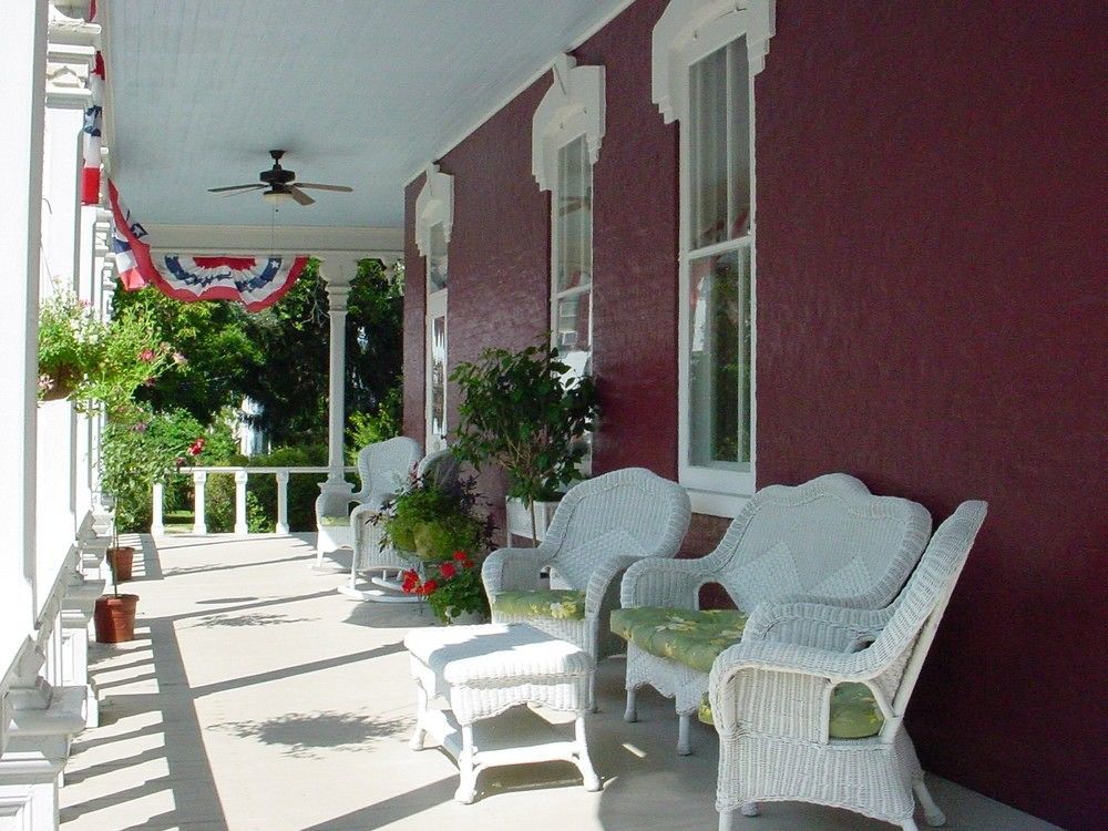 Lovelace Manor Bed & Breakfast Lancaster