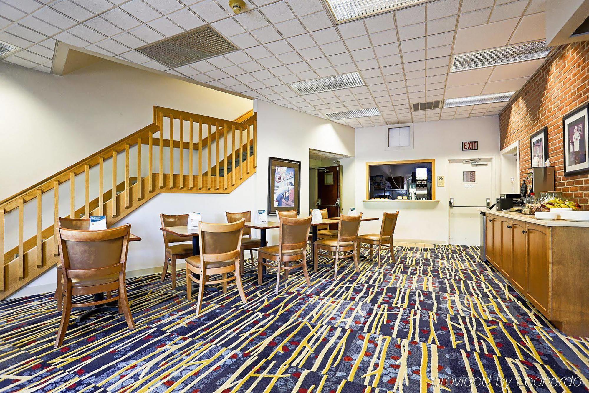 Days & By Wyndham Amish Country Hotel Lancaster