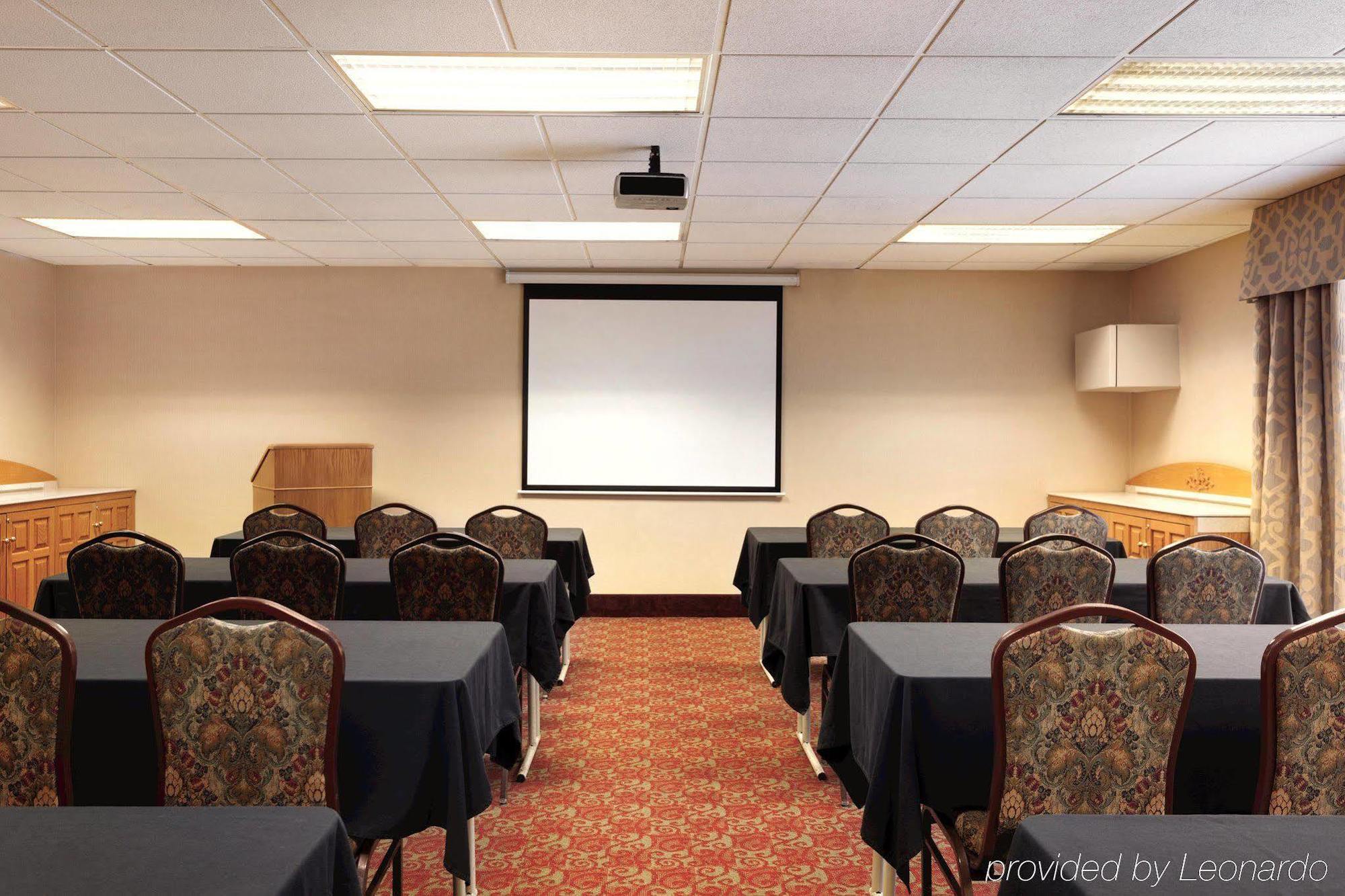 Hotel Hampton Lancaster 3*