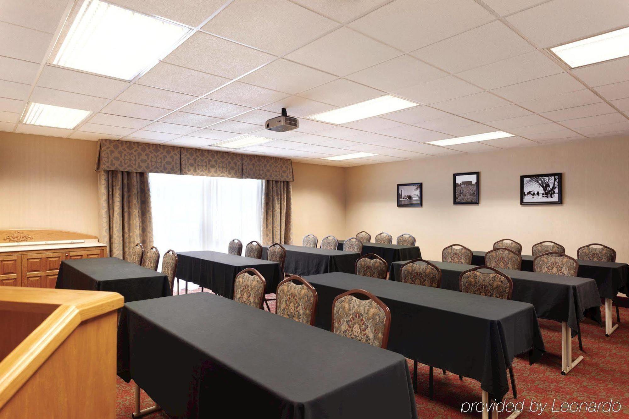 Hampton Lancaster Hotel Fertility