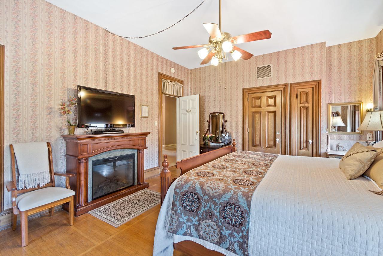 Bed & Breakfast Lovelace Manor Lancaster