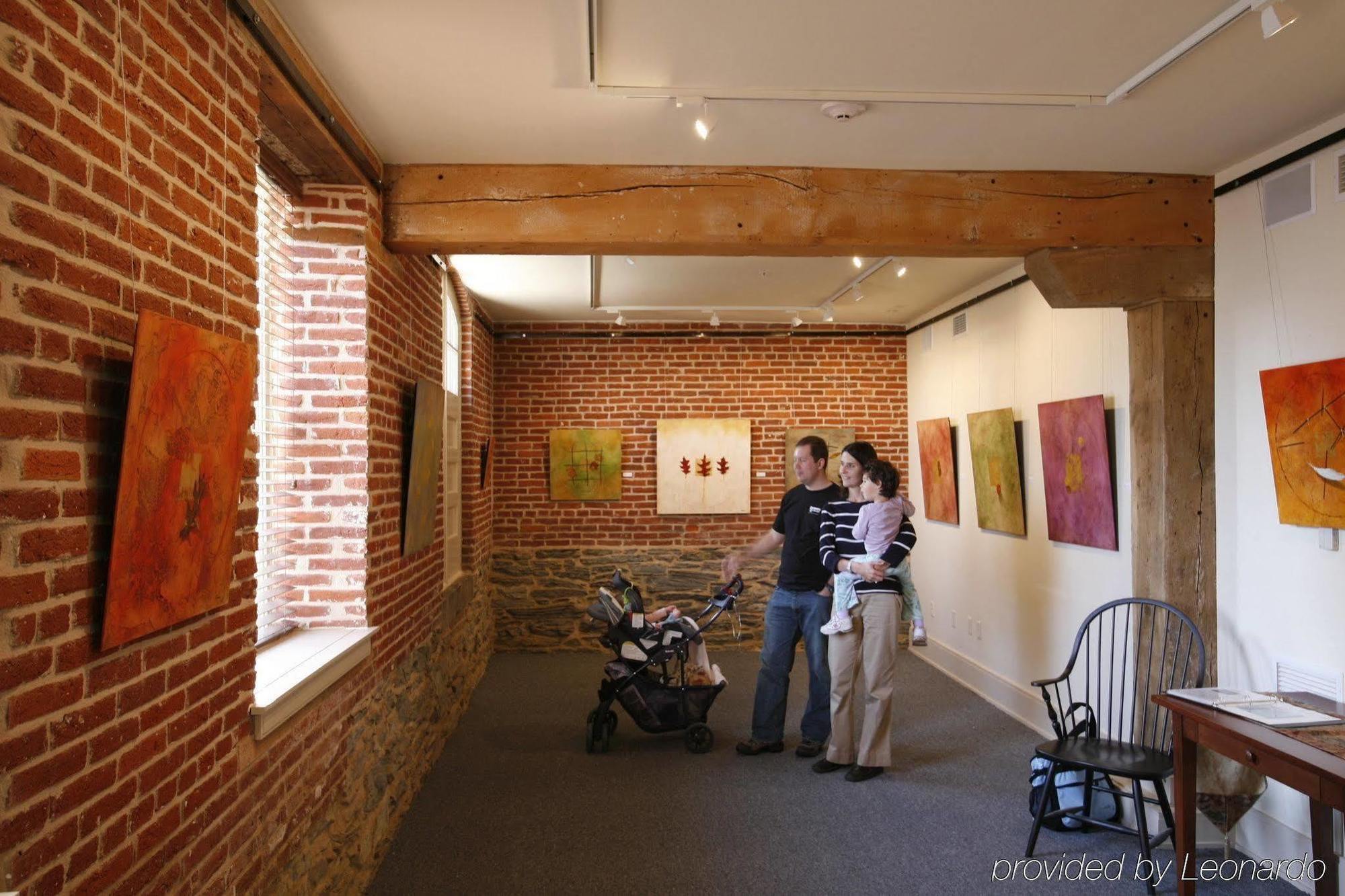 Hotel Arts