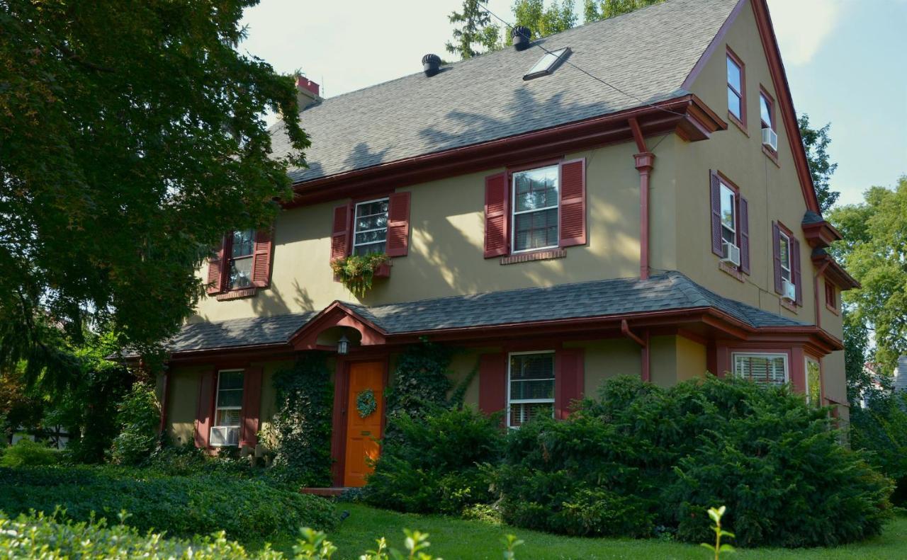 Bed & Breakfast The 2*