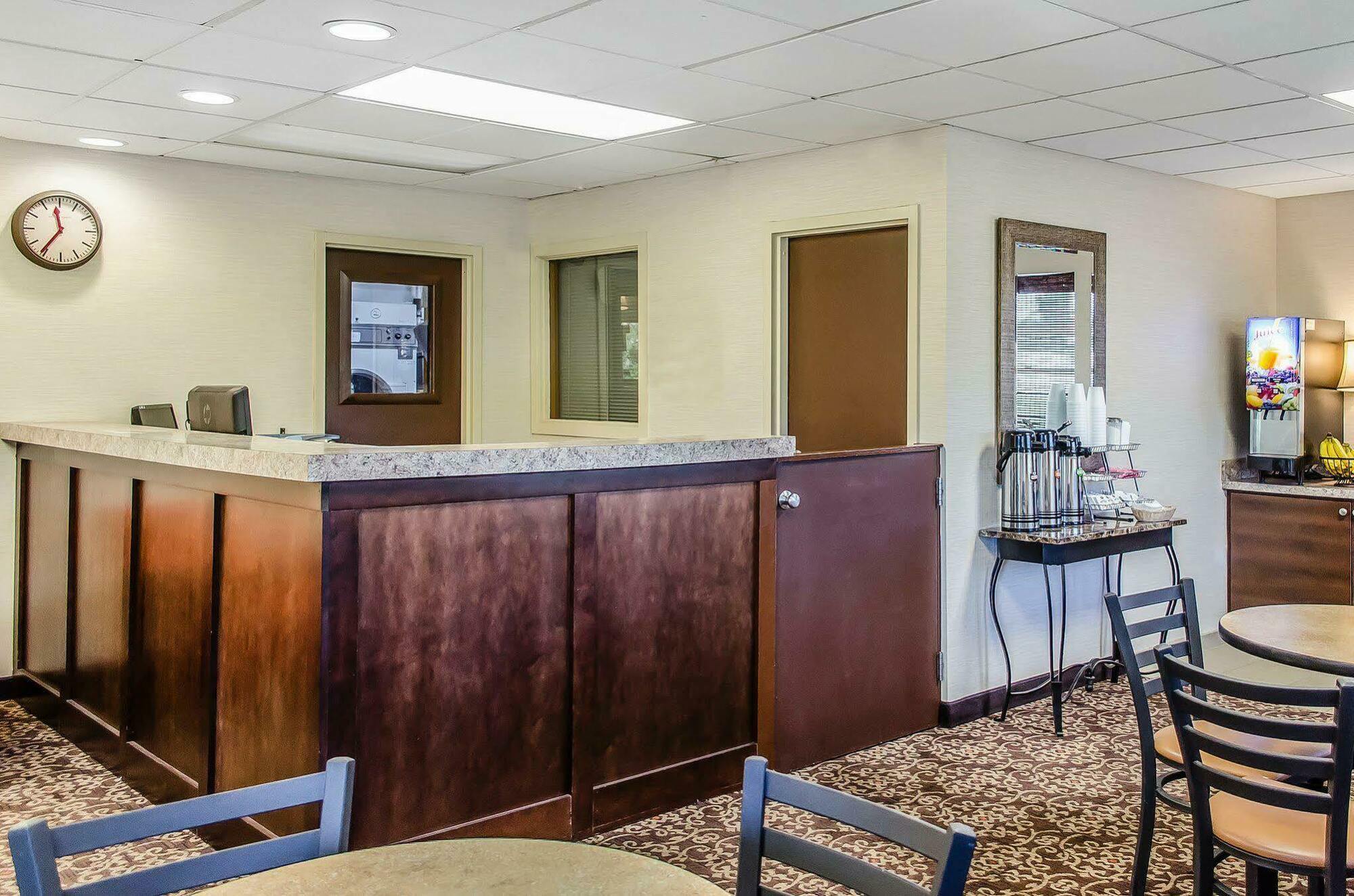Baymont By Wyndham Pa Dutch Country Lancaster