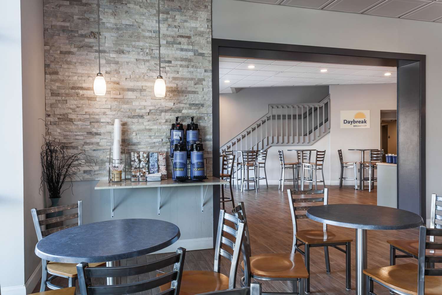 Hotel Days & By Wyndham Amish Country Lancaster