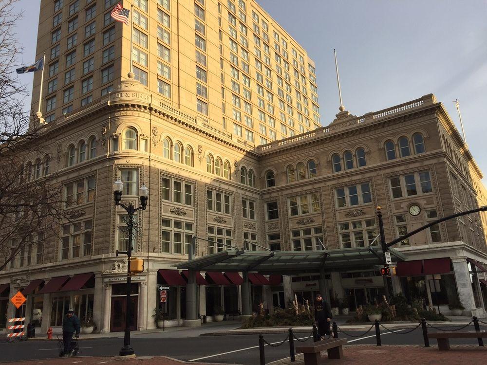 Marriott At Penn Square