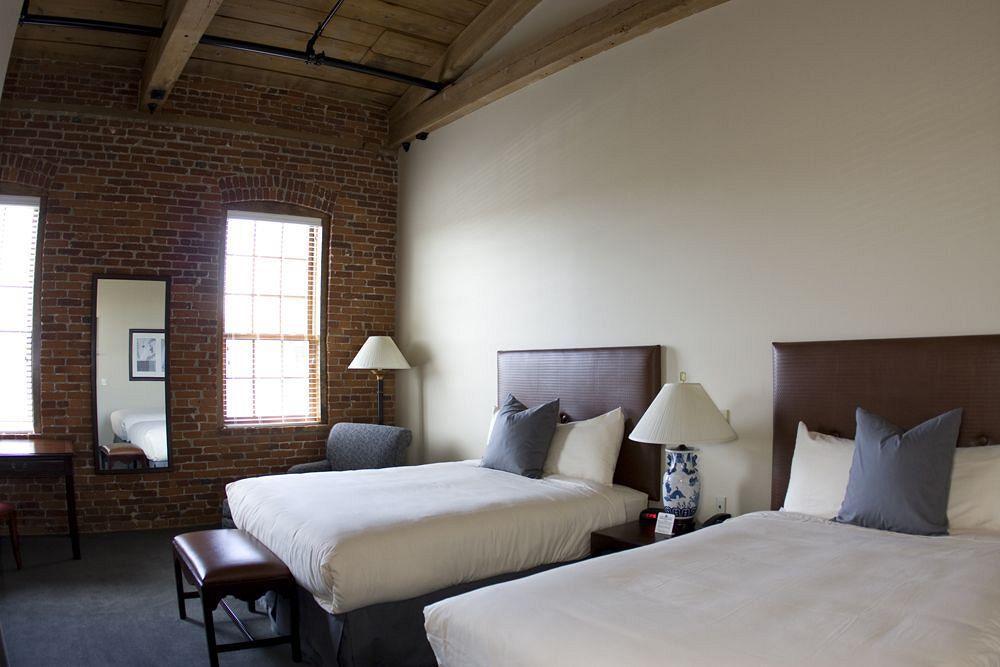 Hotel Cork Factory