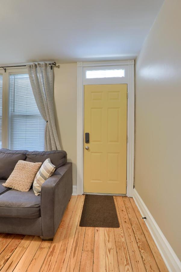 Newly Updated Charming Backyard & Grill Lancaster