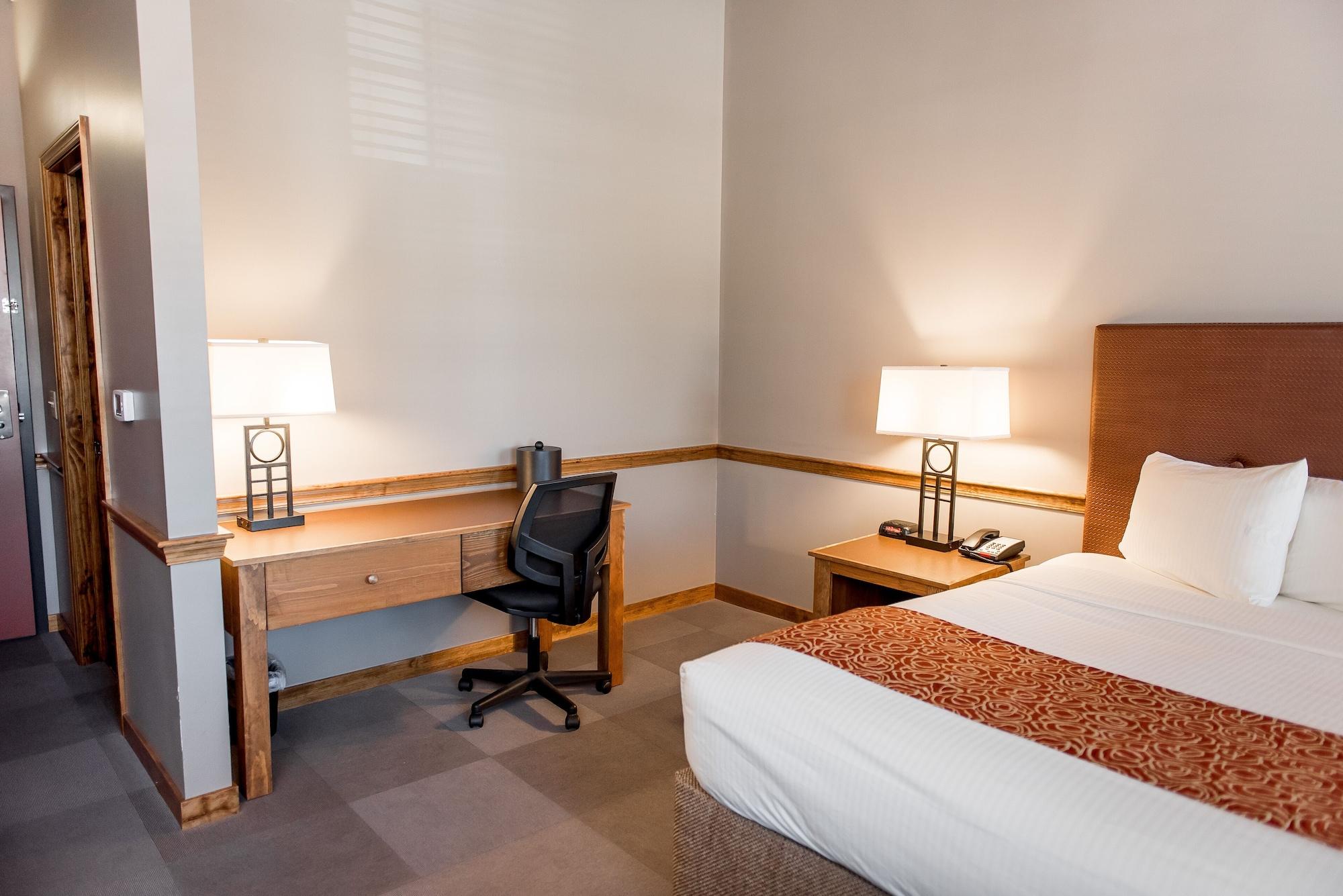 Cork Factory Hotel 3*