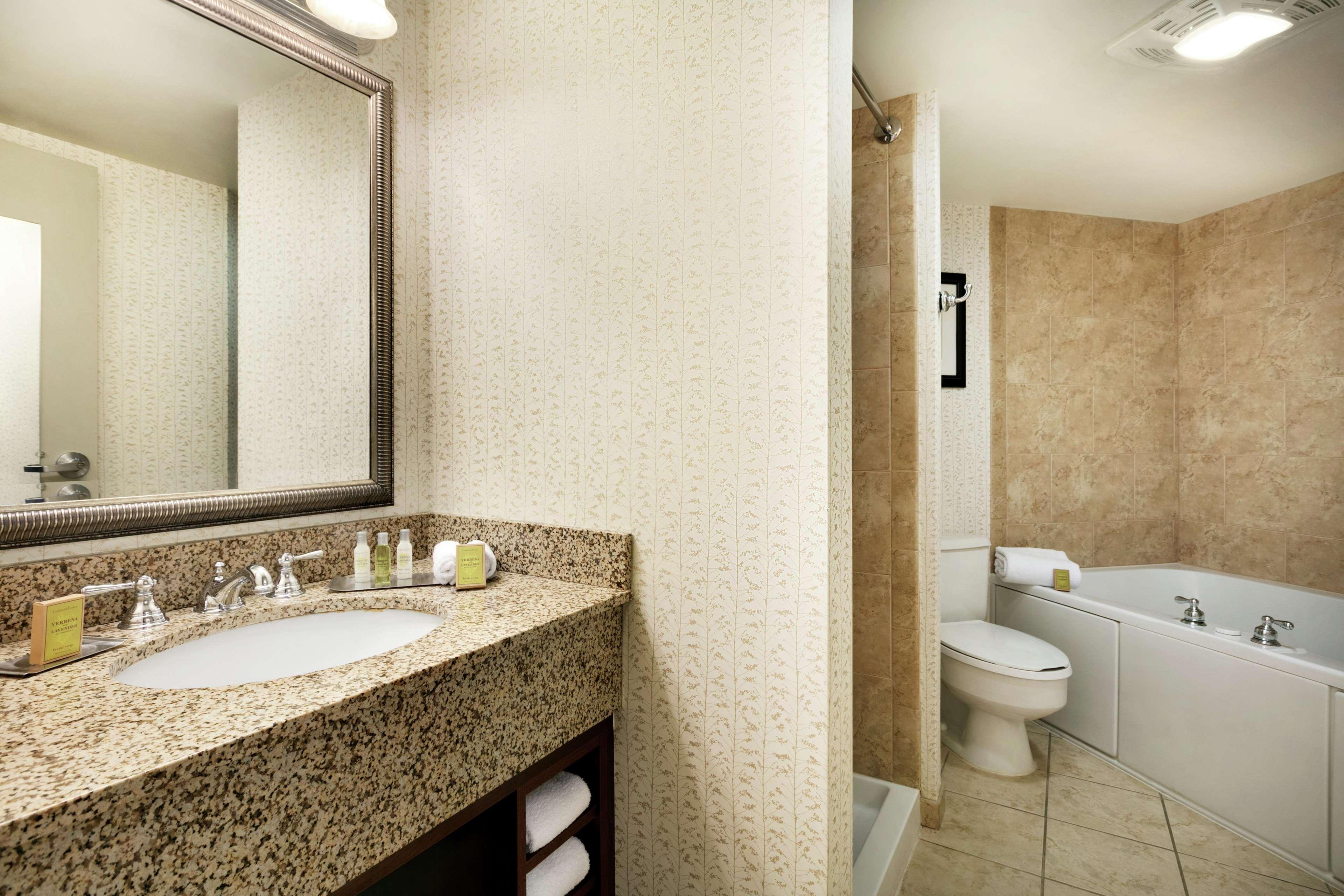 Doubletree By Hilton Lancaster Resort Willow Street