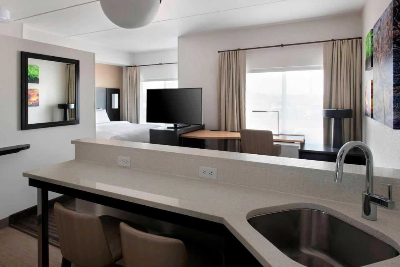 By Marriott Hotel