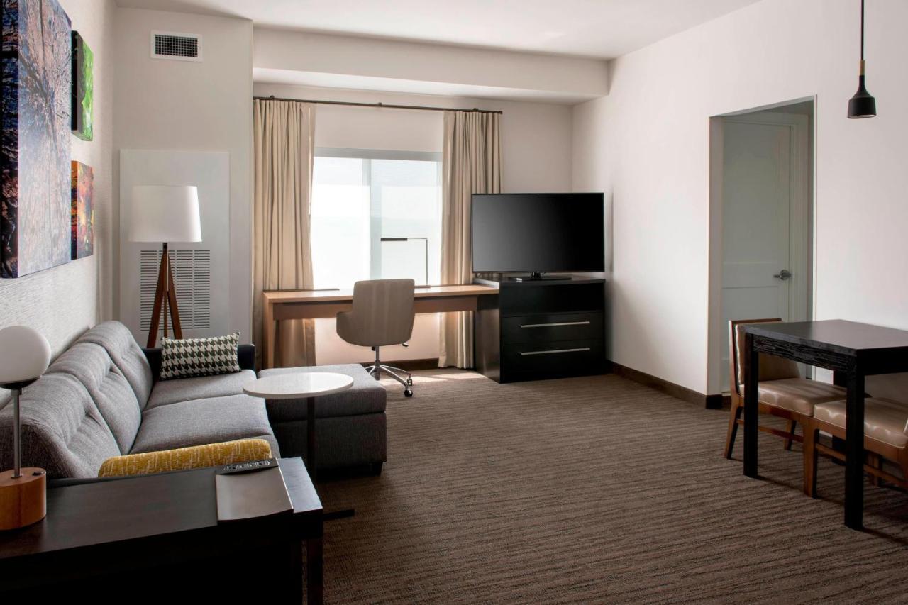 By Marriott 3*