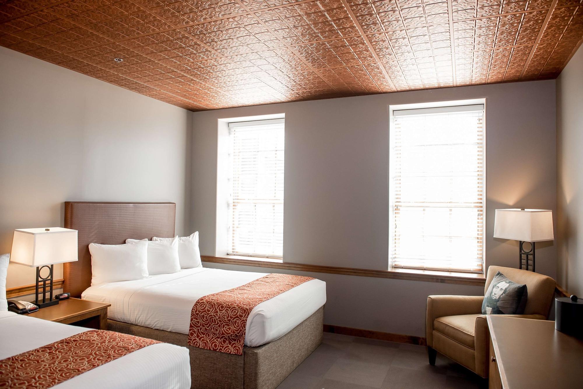 Cork Factory 3*