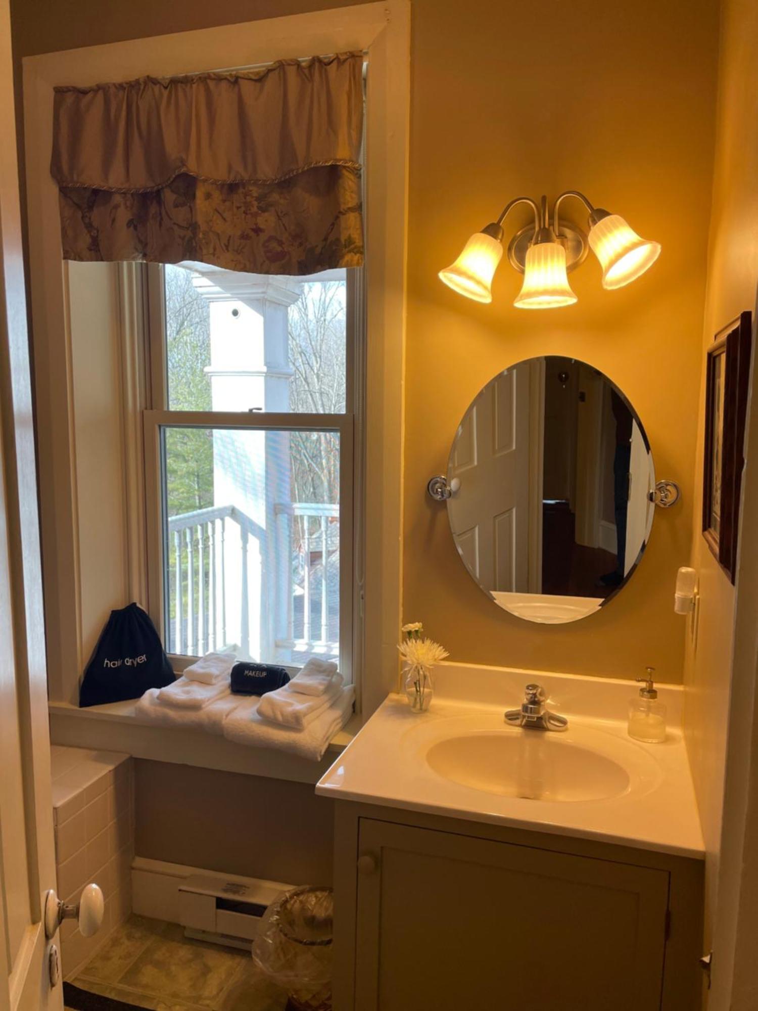 Hollinger House Bed & Breakfast 3*