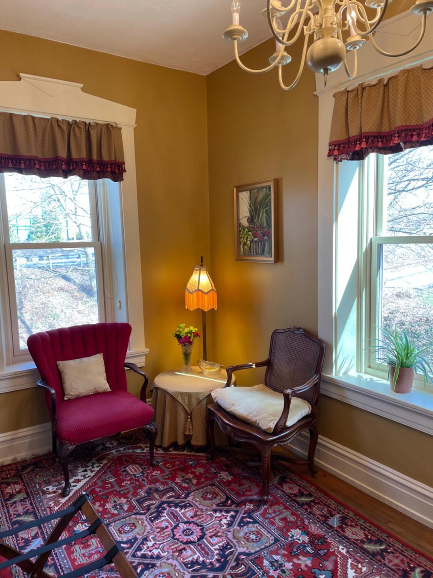Hollinger House Bed & Breakfast Lancaster
