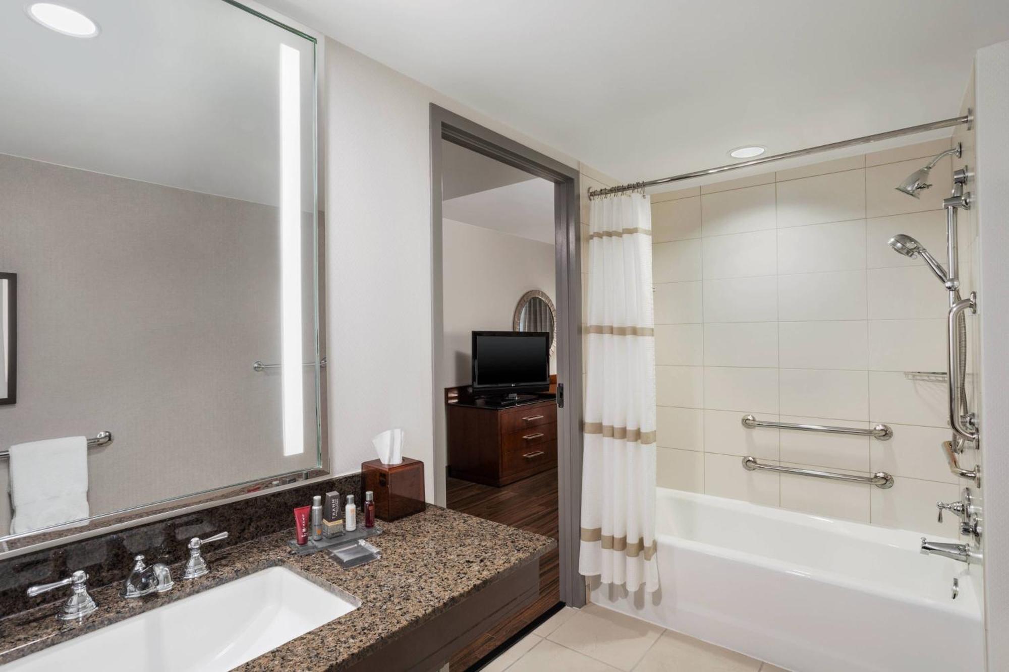Marriott At Penn Square Lancaster