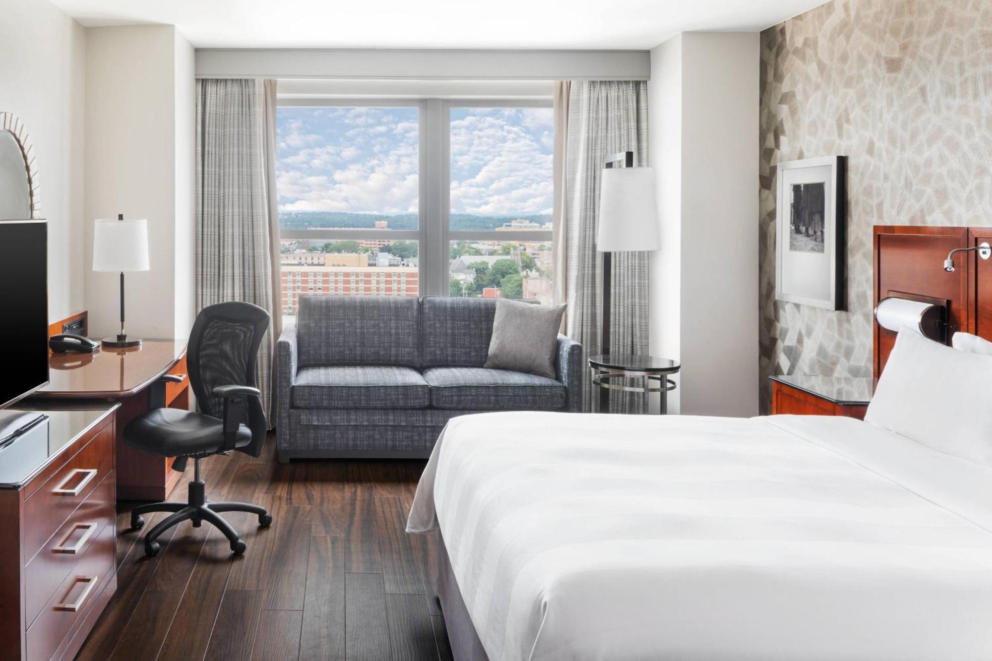 Marriott At Penn Square 3* Lancaster