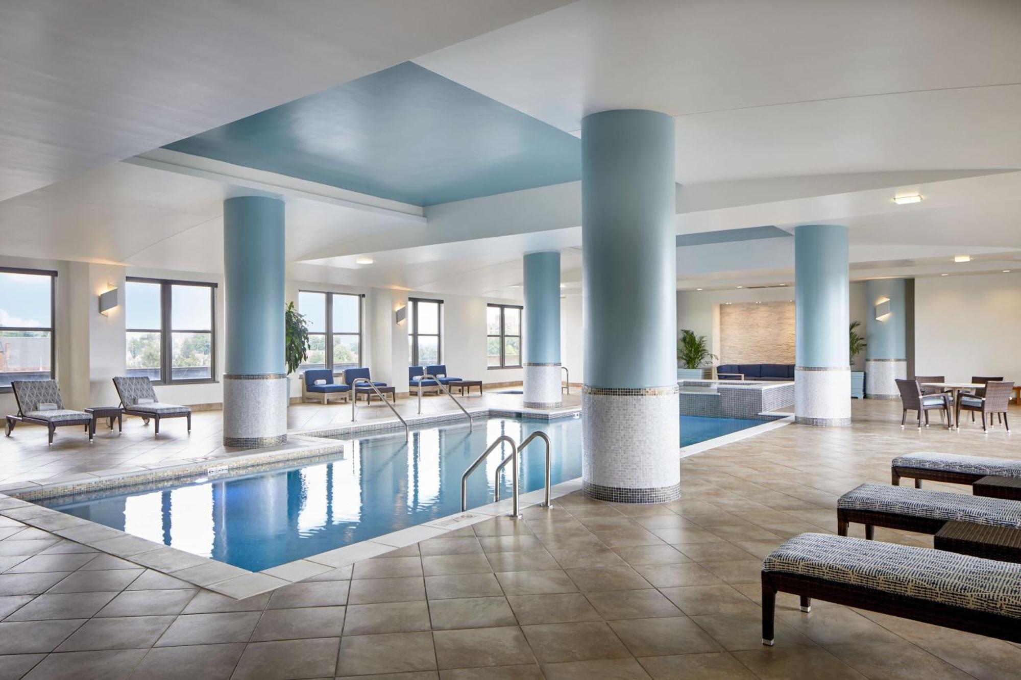 Marriott At Penn Square