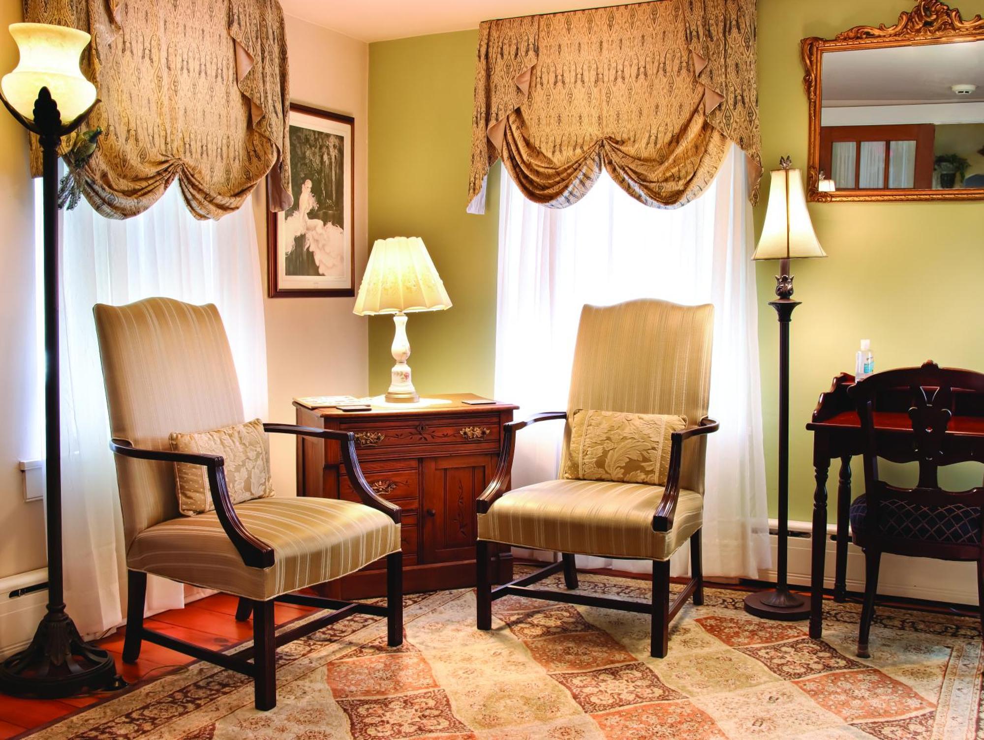 Ej Bowman House Bed & Breakfast 2*