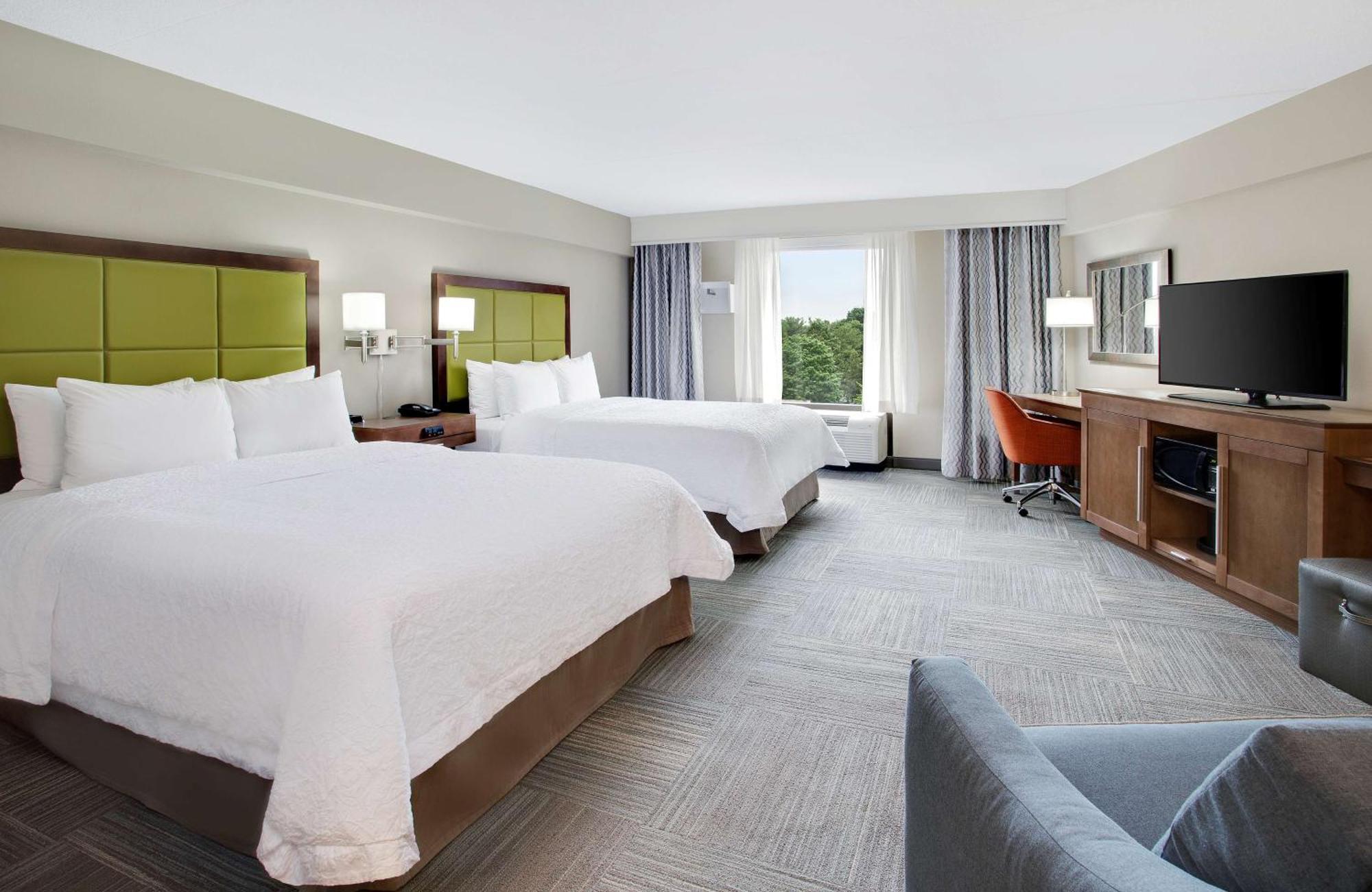 Hampton Hotel 3*