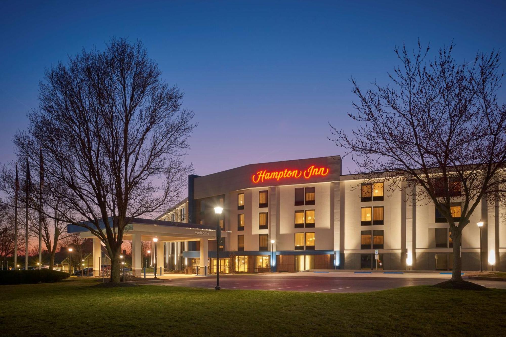 Hampton Hotel 3*