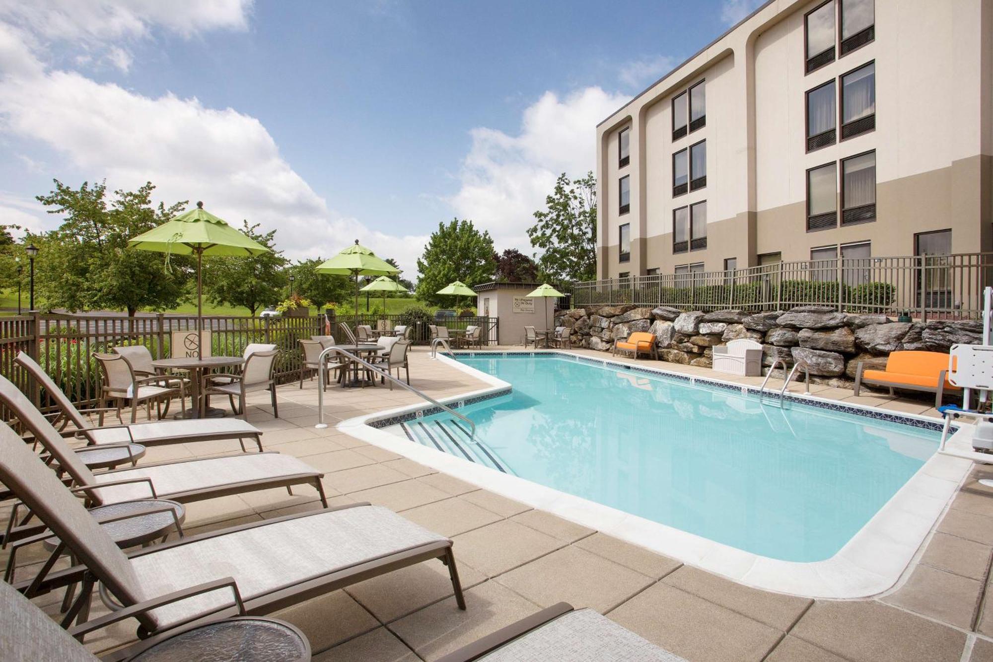 Hampton Hotel