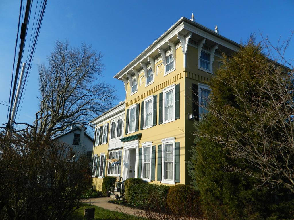 Ej Bowman House Bed & Breakfast Lancaster