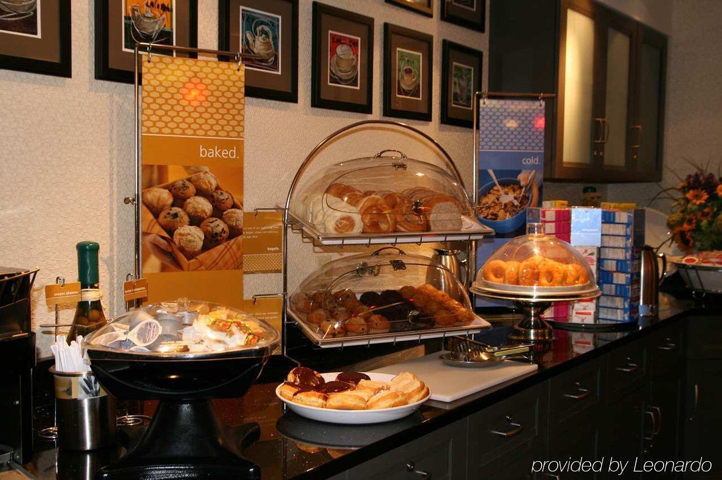 Hampton Hotel 3*